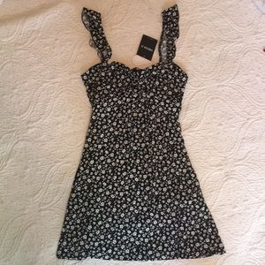 Ditzy black and white floral dress S
